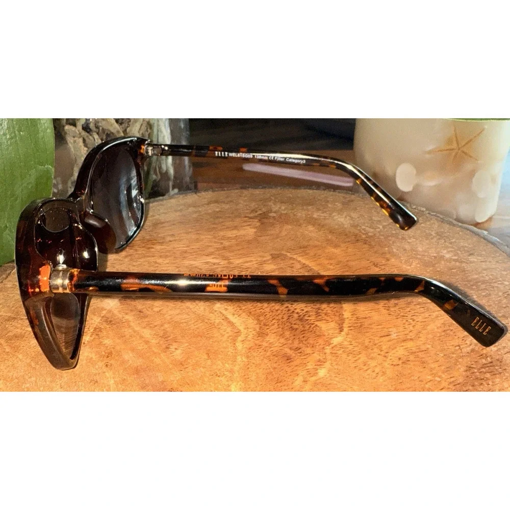 Elle Classic Square Sunglasses Beach Summer Preppy‎
